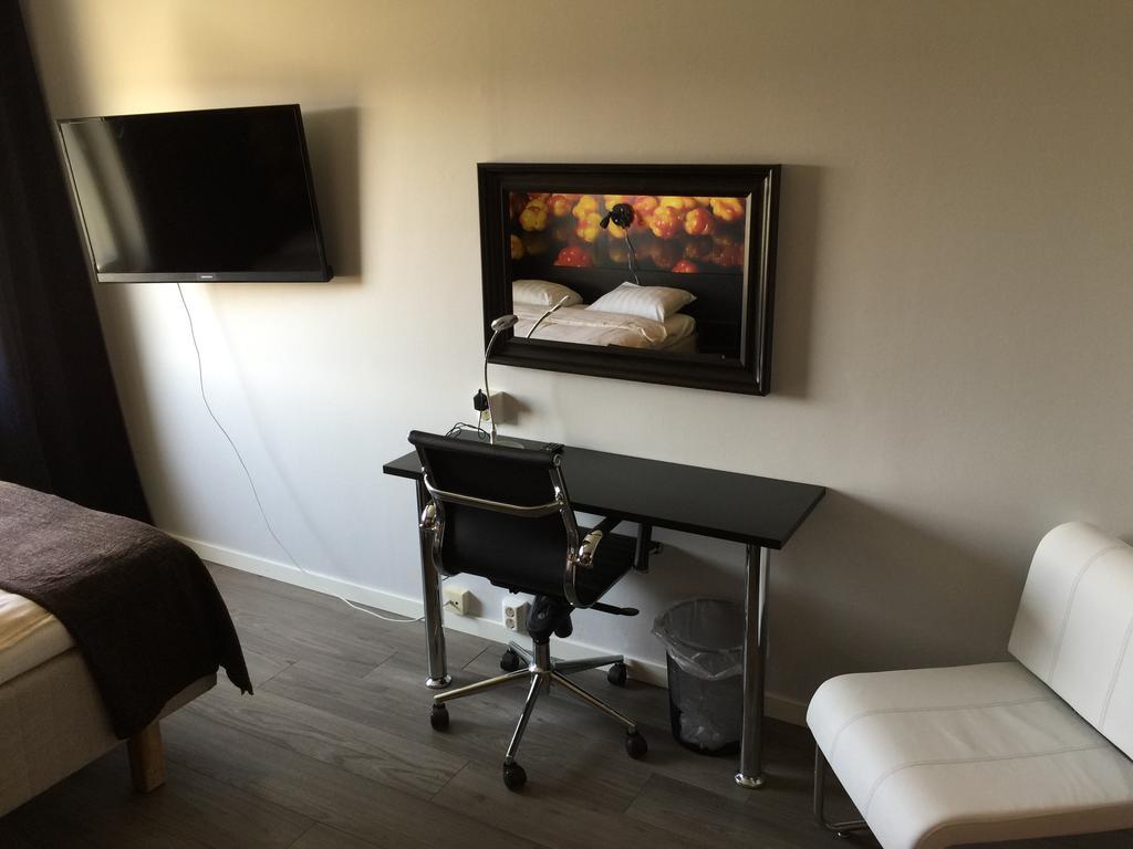 Hotell Smedjan Pajala Kamer foto