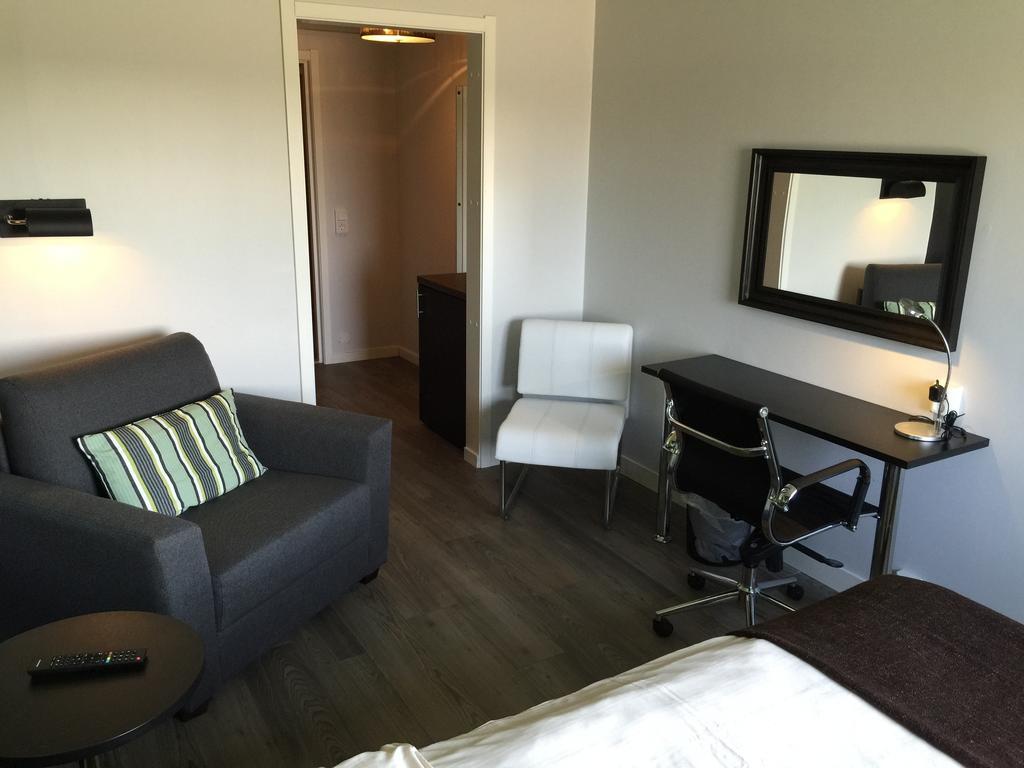 Hotell Smedjan Pajala Kamer foto