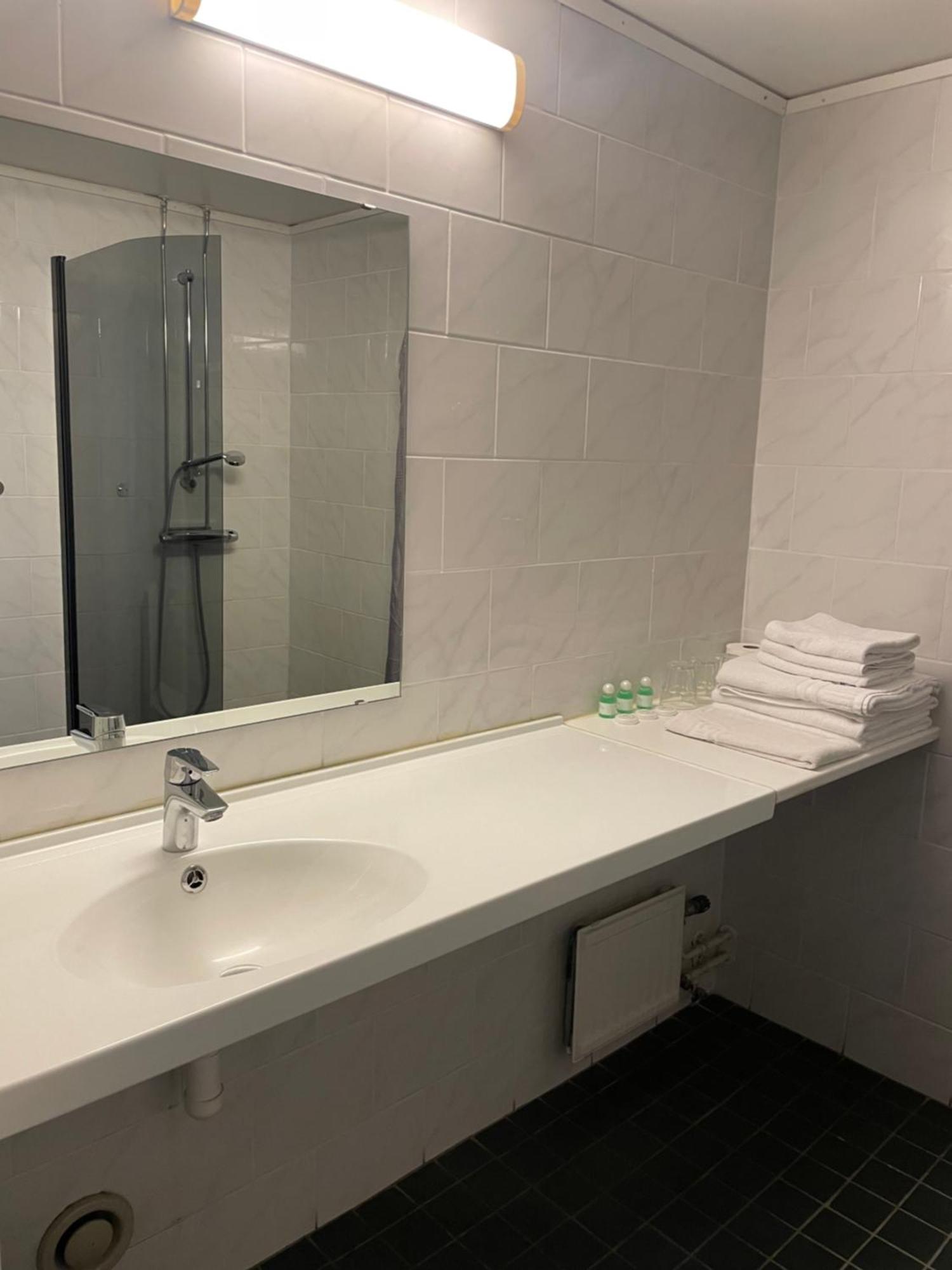 Hotell Smedjan Pajala Buitenkant foto