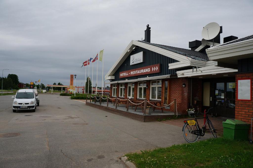 Hotell Smedjan Pajala Buitenkant foto